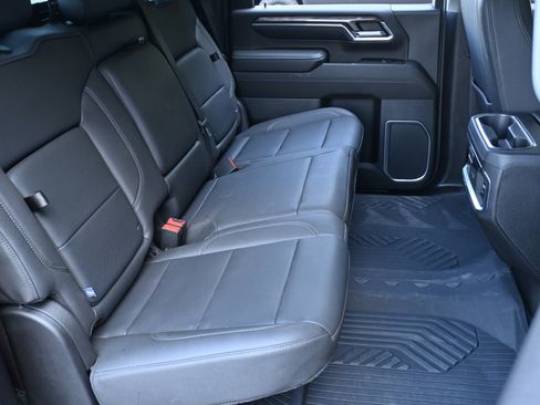 Used 2024 Chevrolet Silverado 2500 LTZ w/ LTZ Plus Package image 19