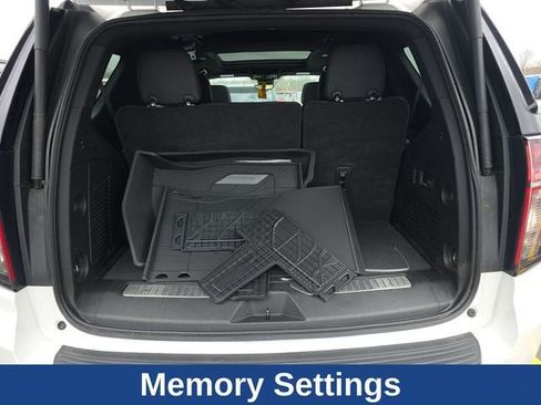 Used 2023 Chevrolet Tahoe High Country w/ Premium Package 2 image 21