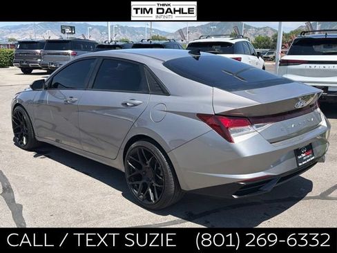 Used 2022 Hyundai Elantra SEL w/ Preferred Accessory Package FWD image 8