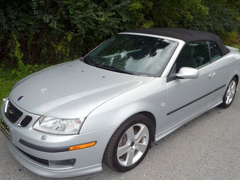 Used 2007 Saab 9-3 Aero w/ Touring Pkg image 31