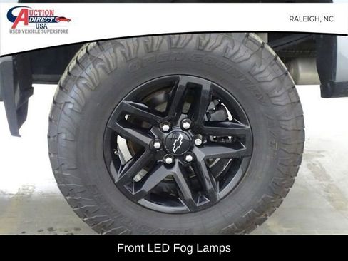 Used 2021 Chevrolet Silverado 1500 LT Trail Boss w/ Bed Protection Package image 45