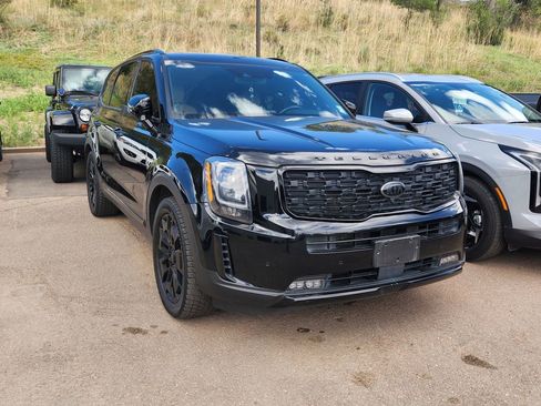 Used 2021 Kia Telluride SX w/ Nightfall Edition Package AWD/4WD image 3