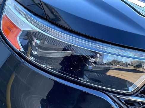 Used 2020 Ford Explorer XLT w/ Equipment Group 202A image 27