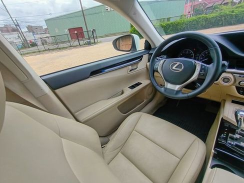 Used 2014 Lexus ES 350 FWD image 37