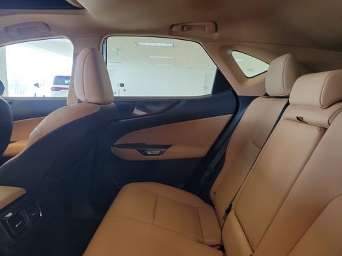 Certified 2026 Lexus NX 350 AWD w/ Accessory Package (Z1) image 15