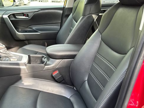 Used 2024 Toyota RAV4 XLE Premium w/ Weather Package AWD/4WD image 19
