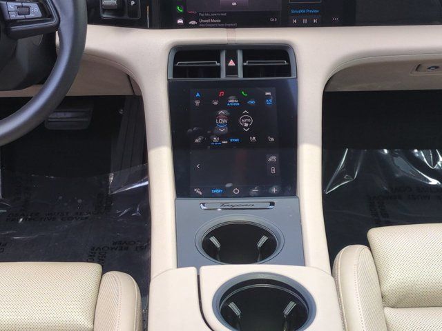 Used 2024 Porsche Taycan RWD image 18
