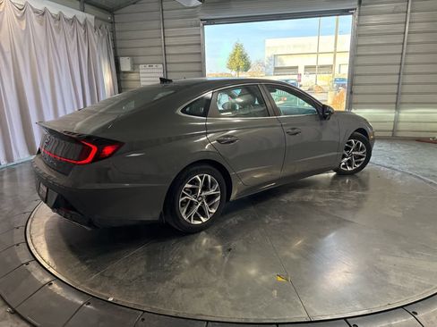 Used 2023 Hyundai Sonata SEL w/ Convenience Package image 5