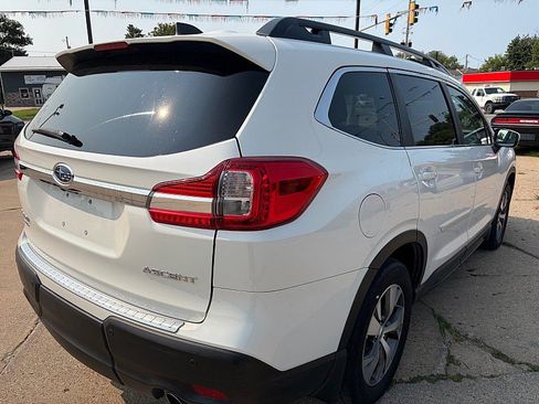 Used 2021 Subaru Ascent Premium w/ Convenience Package AWD/4WD image 11