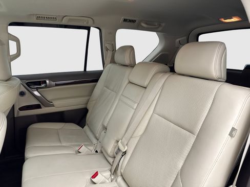 Used 2015 Lexus GX 460 Luxury AWD/4WD image 38