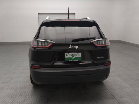 Used 2019 Jeep Cherokee Latitude w/ Popular Appearance Group FWD image 6