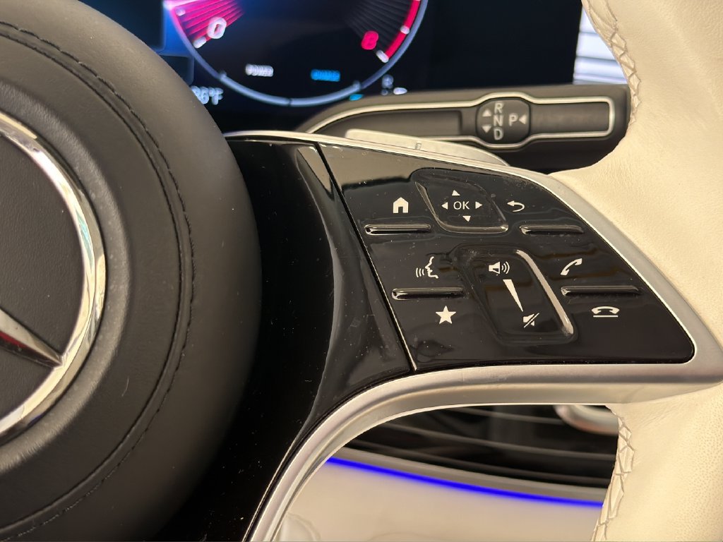 Used 2025 Mercedes-Benz Maybach GLS 600 4MATIC image 41
