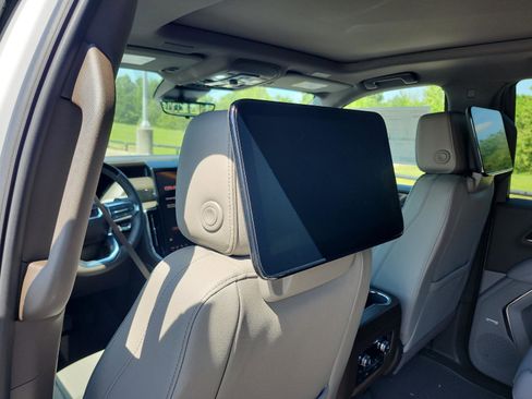 New 2026 GMC Yukon Elevation AWD/4WD image 10