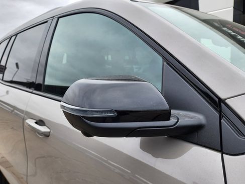 New 2026 GMC Acadia AT4 w/ Luxury Package image 11