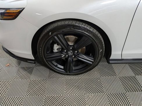 Used 2023 Honda Accord Sport image 35