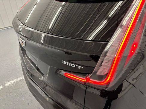 Used 2023 Cadillac XT4 Sport image 23