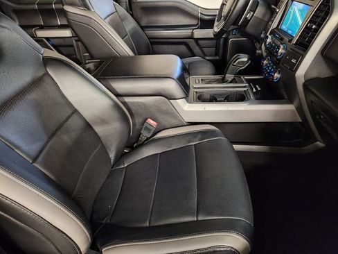 Used 2018 Ford F150 Raptor w/ Equipment Group 802A Luxury image 3