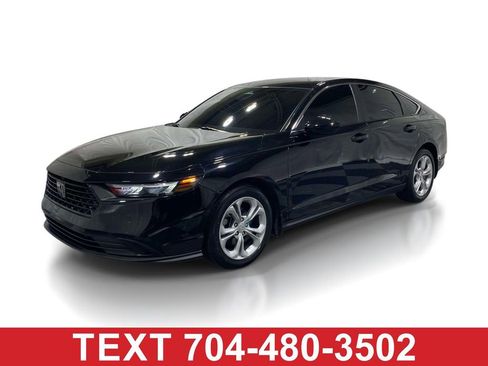 Used 2025 Honda Accord LX image 1