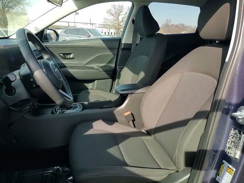 Used 2025 Hyundai Kona SEL image 9