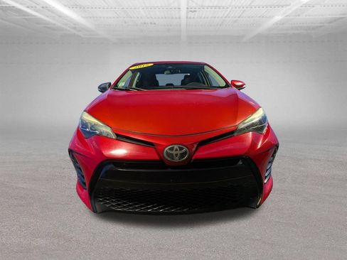 Used 2018 Toyota Corolla SE FWD image 8