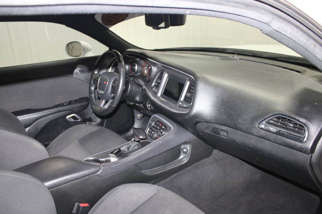 Used 2019 Dodge Challenger R/T RWD image 21