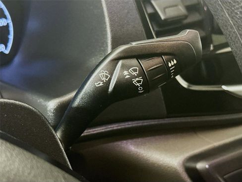 Used 2023 Ford Transit 350 XLT image 6