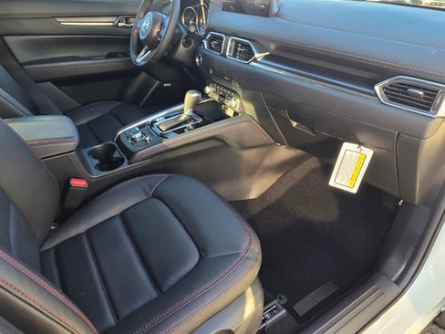 New 2025 MAZDA CX-5 Carbon Edition image 13