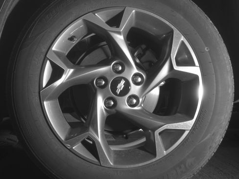 Used 2025 Chevrolet Trax LT w/ LT Convenience Package FWD image 14