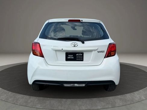 Used 2017 Toyota Yaris L FWD image 5