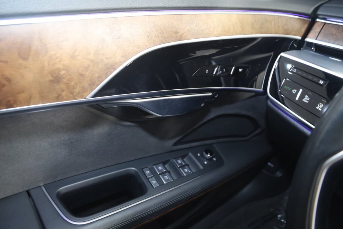Used 2023 Audi A8 L 3.0T AWD/4WD image 32