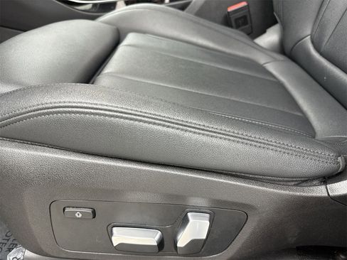 Used 2019 BMW X3 sDrive30i image 13