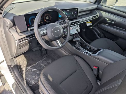 New 2026 Hyundai Tucson SEL Plus FWD image 17