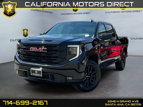 Used 2025 GMC Sierra 1500 Elevation AWD/4WD image 1