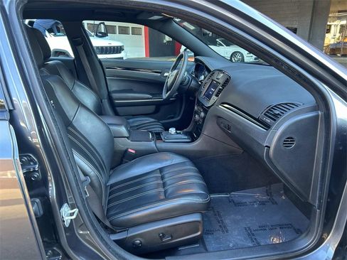 Used 2023 Chrysler 300 S image 18