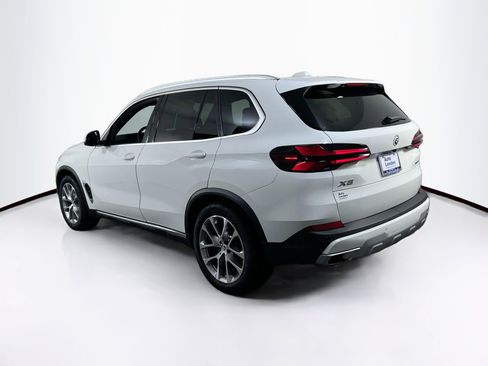 Used 2024 BMW X5 xDrive40i w/ Premium Package AWD/4WD image 7