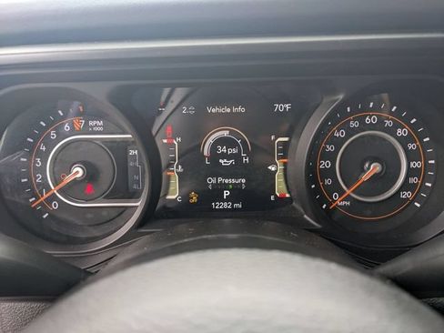 Used 2026 Jeep Gladiator Mojave AWD/4WD image 17