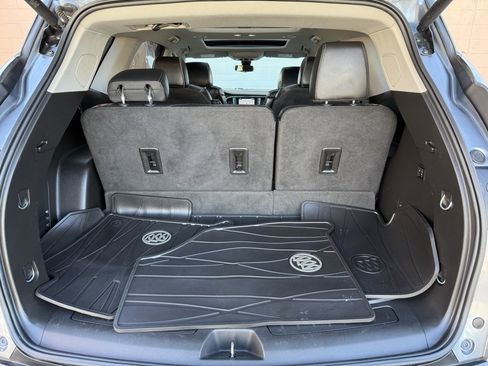 Used 2019 Buick Enclave Avenir image 24