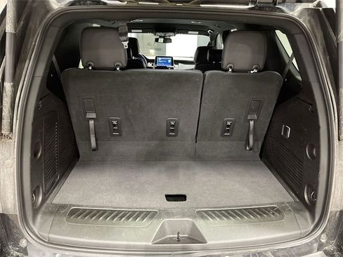 Used 2023 Chevrolet Tahoe LT image 23