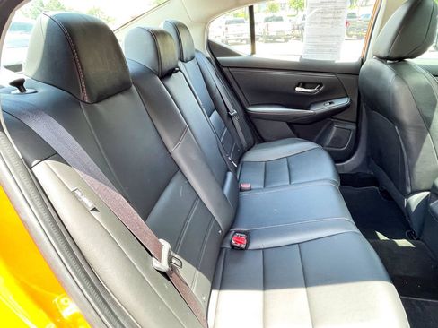 Used 2021 Nissan Sentra SR w/ SR Premium Package FWD image 13
