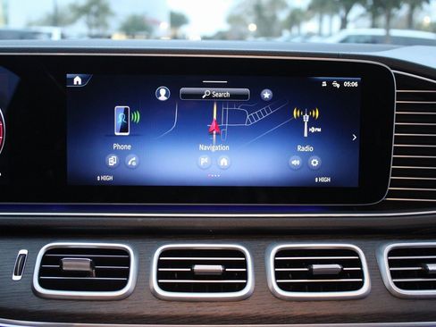 Certified 2024 Mercedes-Benz GLE 350 4MATIC image 17