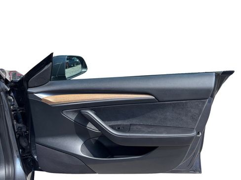 Used 2023 Tesla Model 3 Standard Range RWD image 39