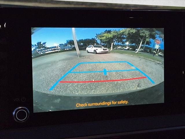 Used 2026 Toyota Prius Plug-In Hybrid FWD image 13