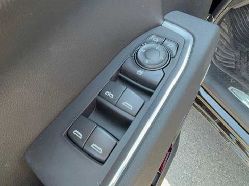 Used 2026 Chevrolet Silverado 1500 LT Trail Boss w/ LT Trail Boss Premium Package AWD/4WD image 24