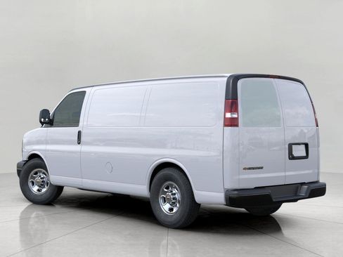 New 2026 Chevrolet Express 2500 w/ Driver Convenience Package RWD image 3