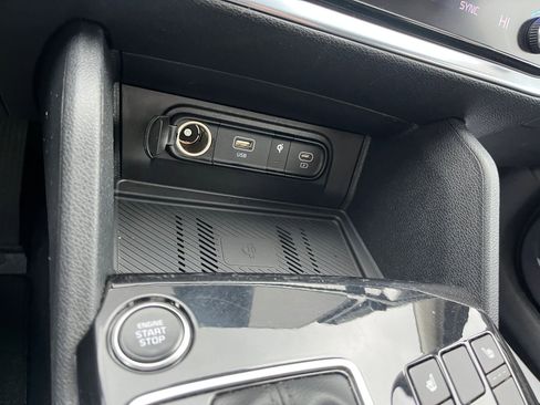 Used 2023 Kia Sportage EX image 32