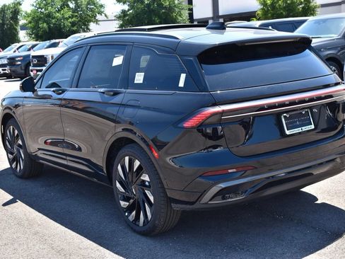 New 2026 Lincoln Nautilus Reserve w/ Jet Appearance Package AWD/4WD image 15