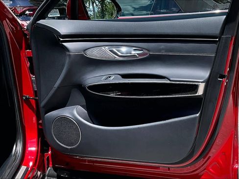 Used 2025 Genesis GV70 2.5T image 27