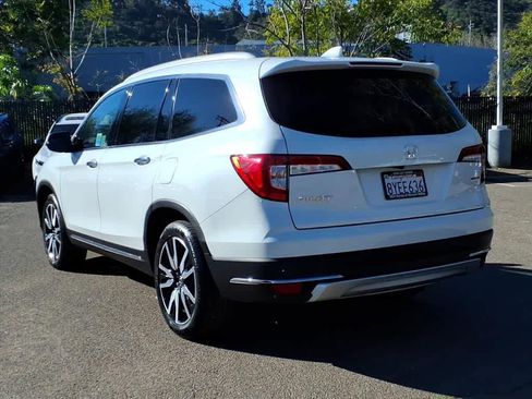 Certified 2022 Honda Pilot Touring image 7