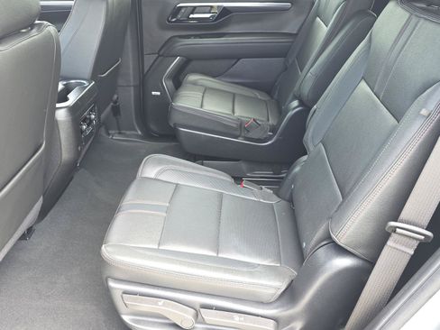 Used 2025 Chevrolet Tahoe RST w/ Comfort Package AWD/4WD image 21