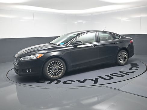 Used 2016 Ford Fusion Titanium FWD image 6